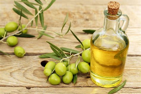The Magic of Organic Olive Oil: Enhancing Your Culinary Creations